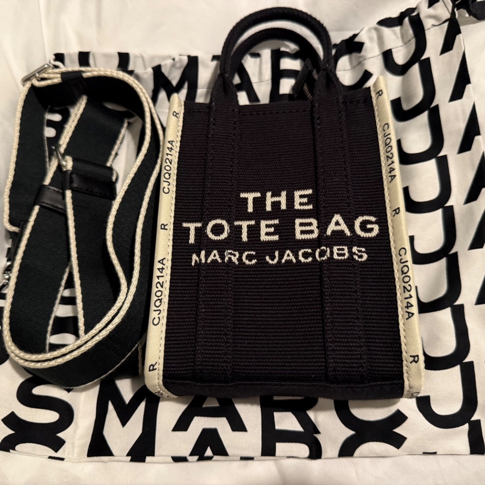 NWOT Marc jacobs mini tote bag crossbody